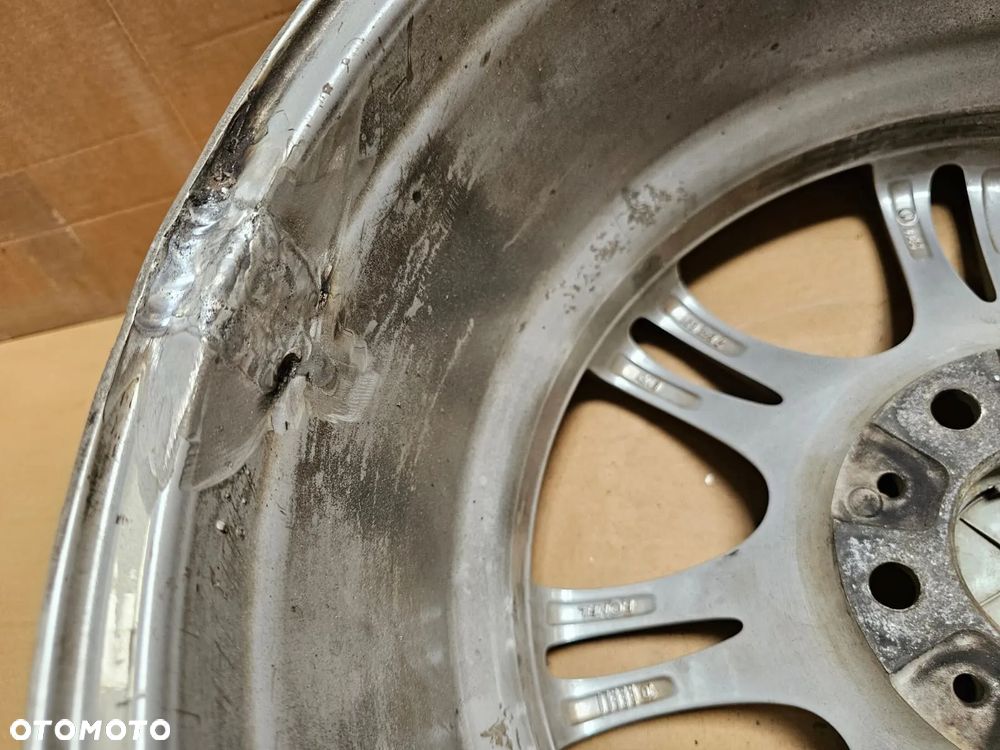 (F21) BMW OE 5 M5 F10 F11 6 M6 F06 F12 M-Pakiet / 7 842 651 / 9Jx18 IS44 5x120 - 6