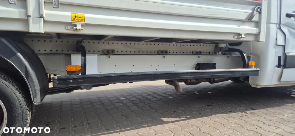 Nissan INTERSTAR - 7