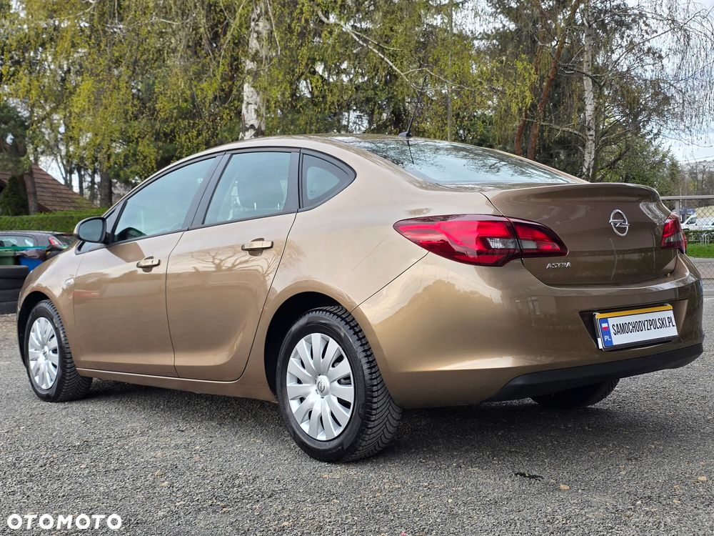 Opel Astra 1.4 Active EU6 - 12