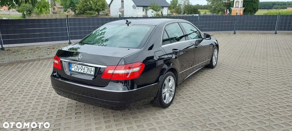 Mercedes-Benz Klasa E - 6