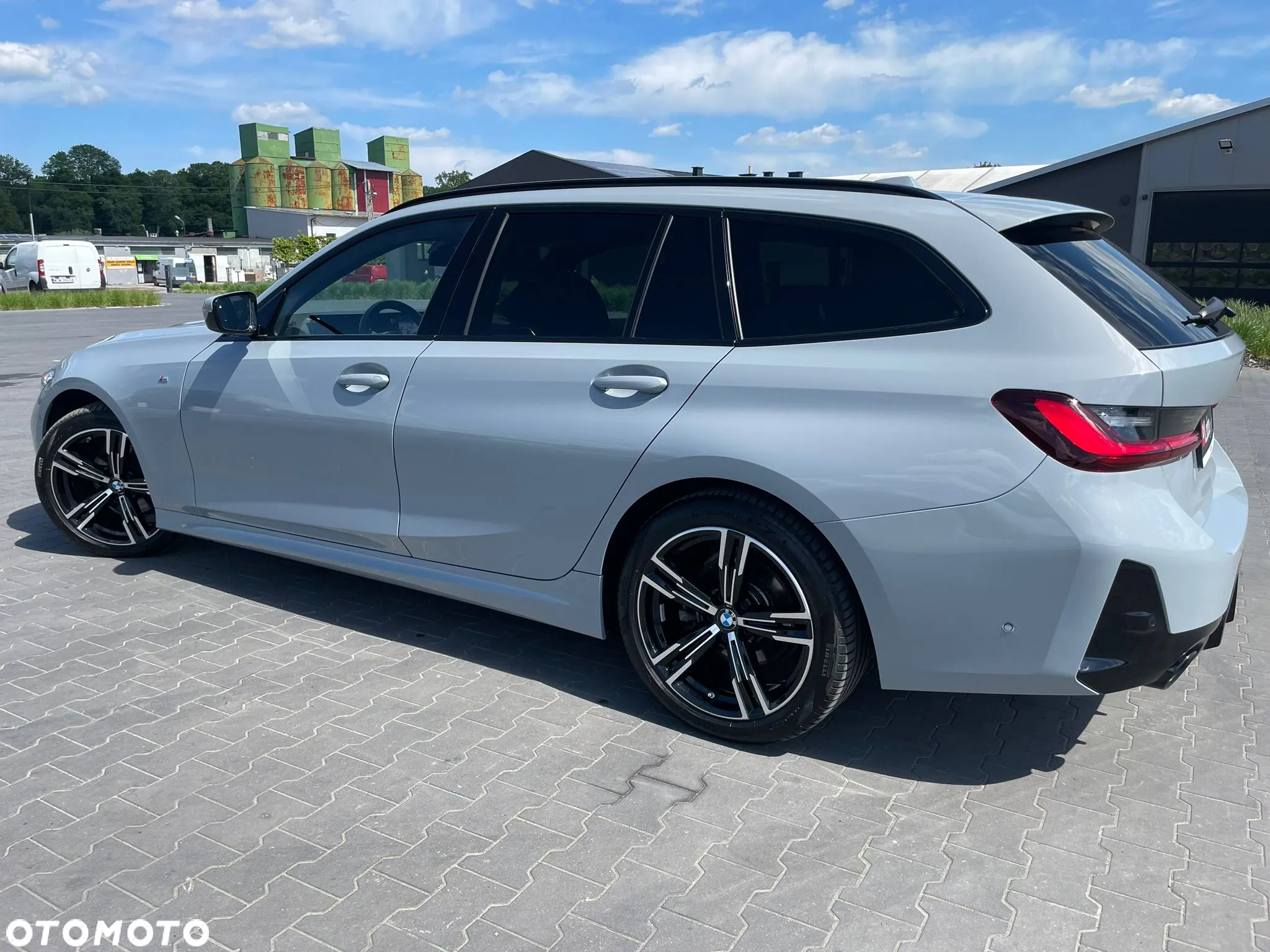 BMW Seria 3 320d Touring xDrive M Sport - 16