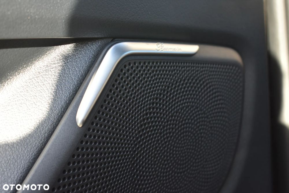 Mercedes-Benz Klasa V 300 d 4-Matic Exclusive 9G-Tronic (d³ugi) - 16