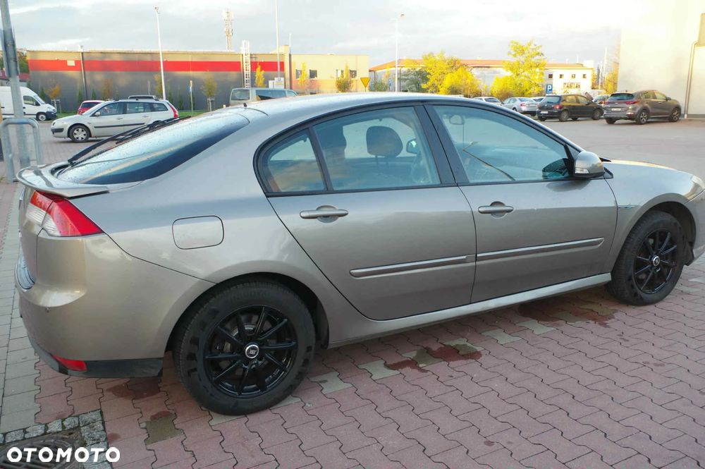 Renault Laguna 1.6 Authentique - 3