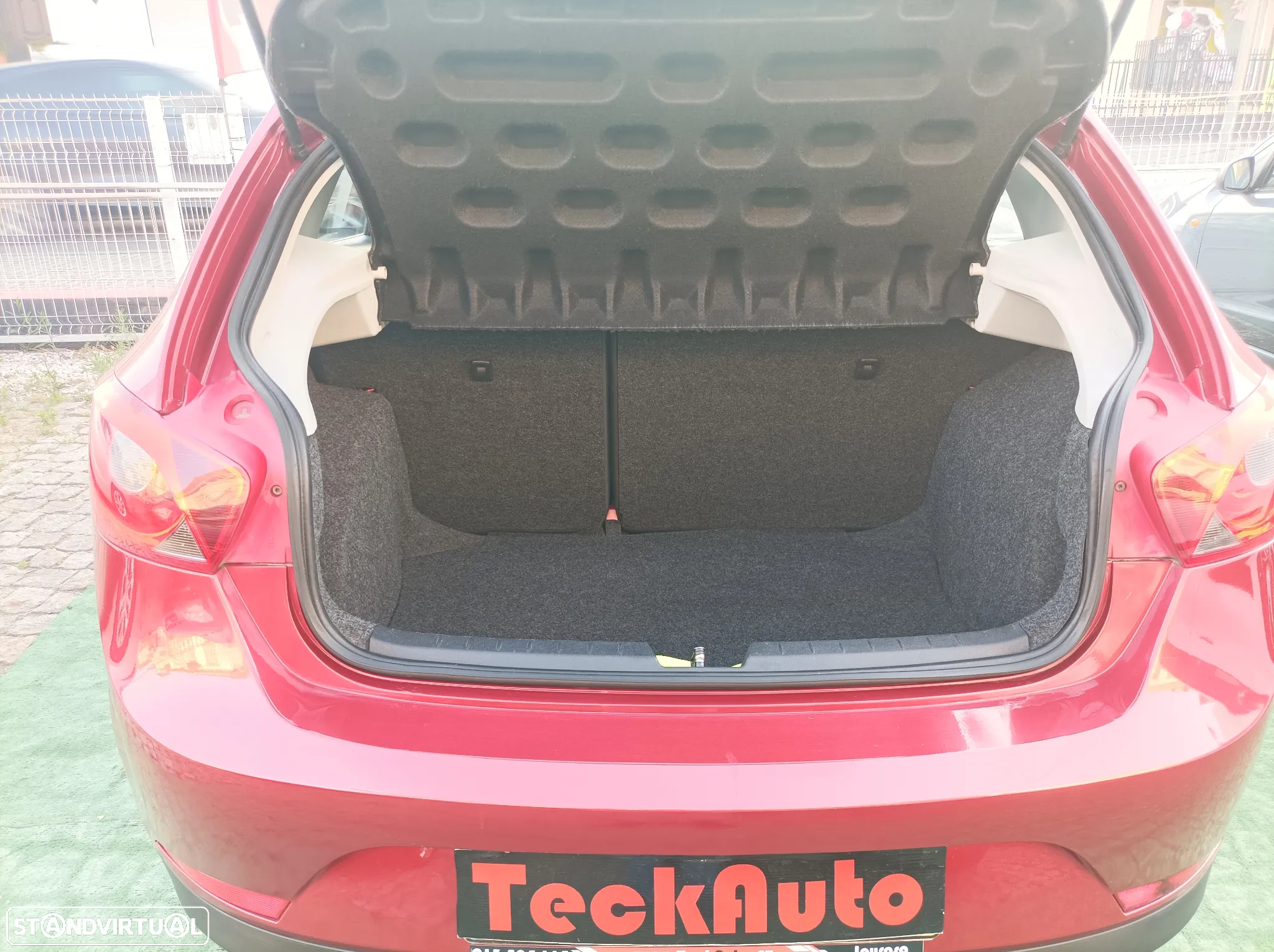 SEAT Ibiza 1.2 TDi Style DPF - 9