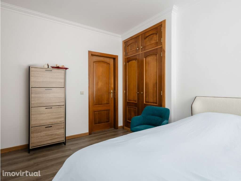 Apartamento T3 com garagem, churrasqueira, Jardim em Coimbra - Grande imagem: 3/30