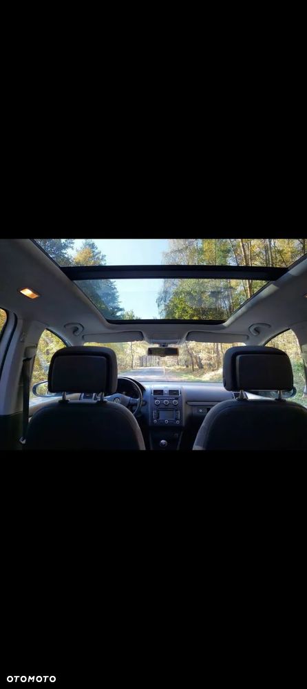 Volkswagen Touran - 8