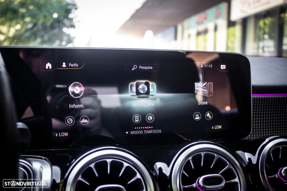 Mercedes-Benz GLB 200 d 4Matic - 51