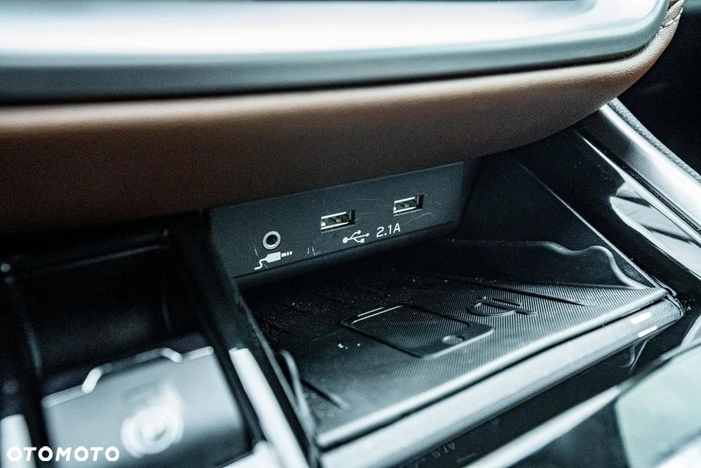 Subaru Outback 2.5i Lineartronic Edition Platinum Cross - 26