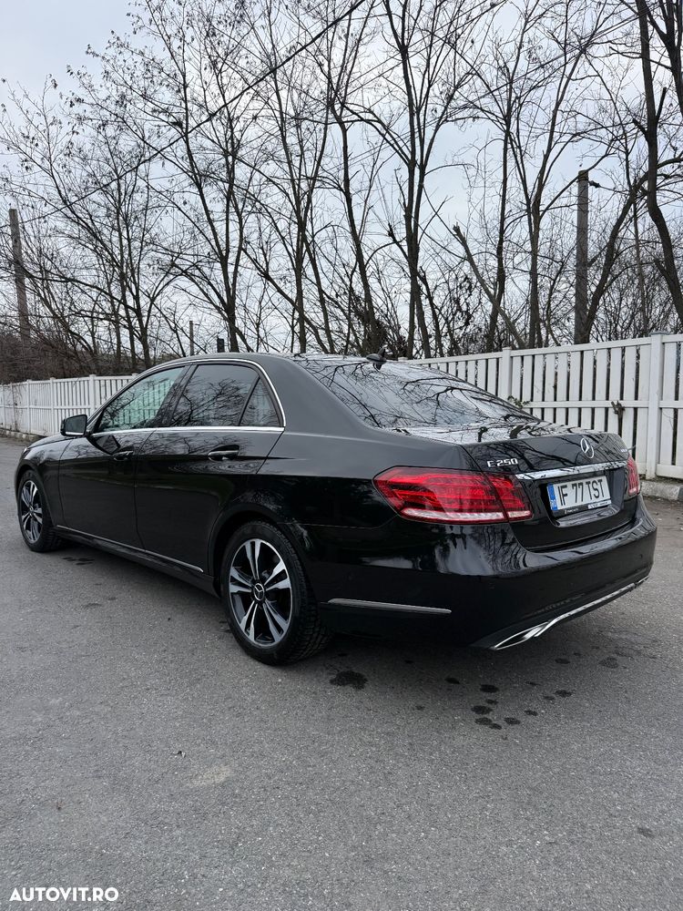 Mercedes-Benz E 250 BlueTEC 4MATIC - 8
