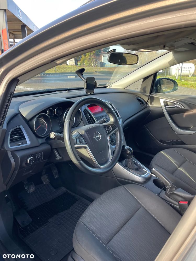 Opel Astra 1.7 CDTI - 8