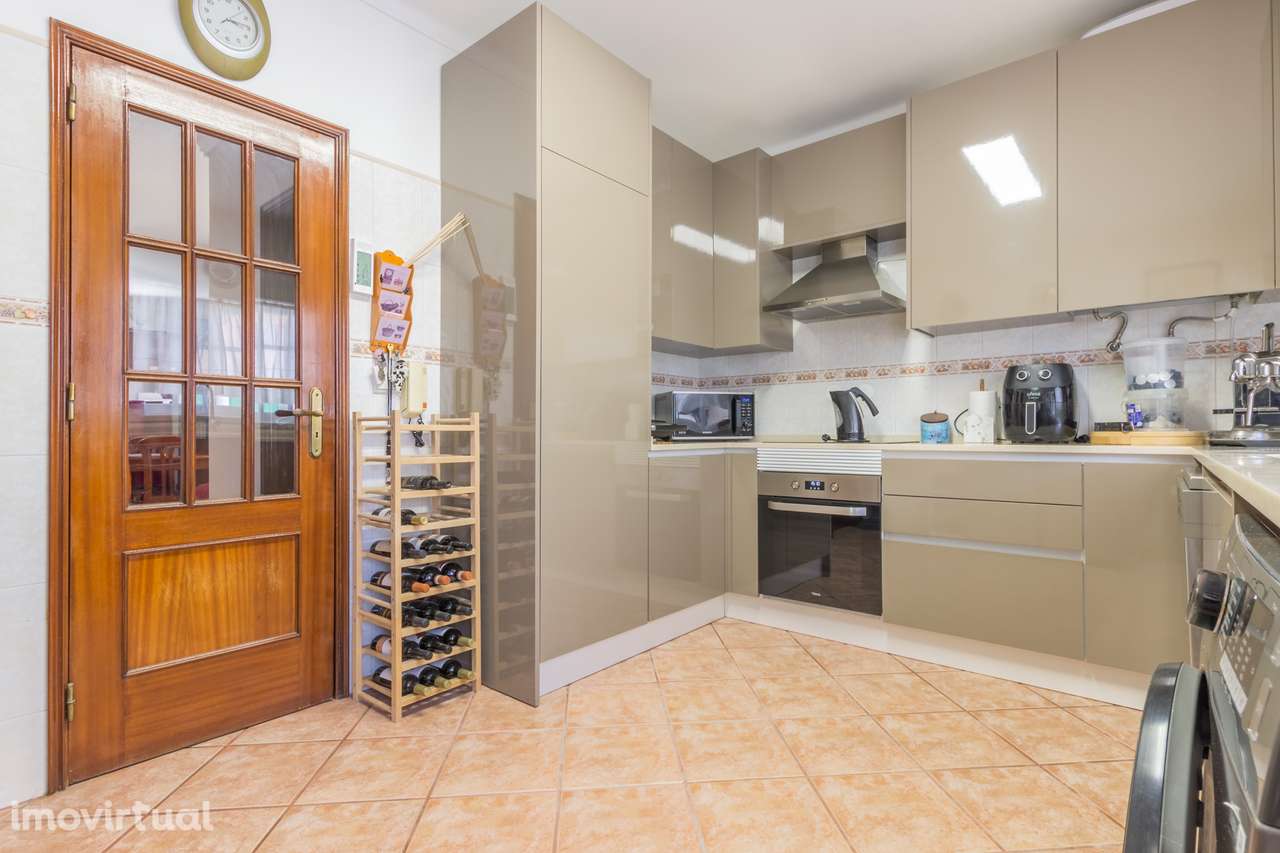 Moradia Geminada T3 na Quinta do Conde - Grande imagem: 2/25