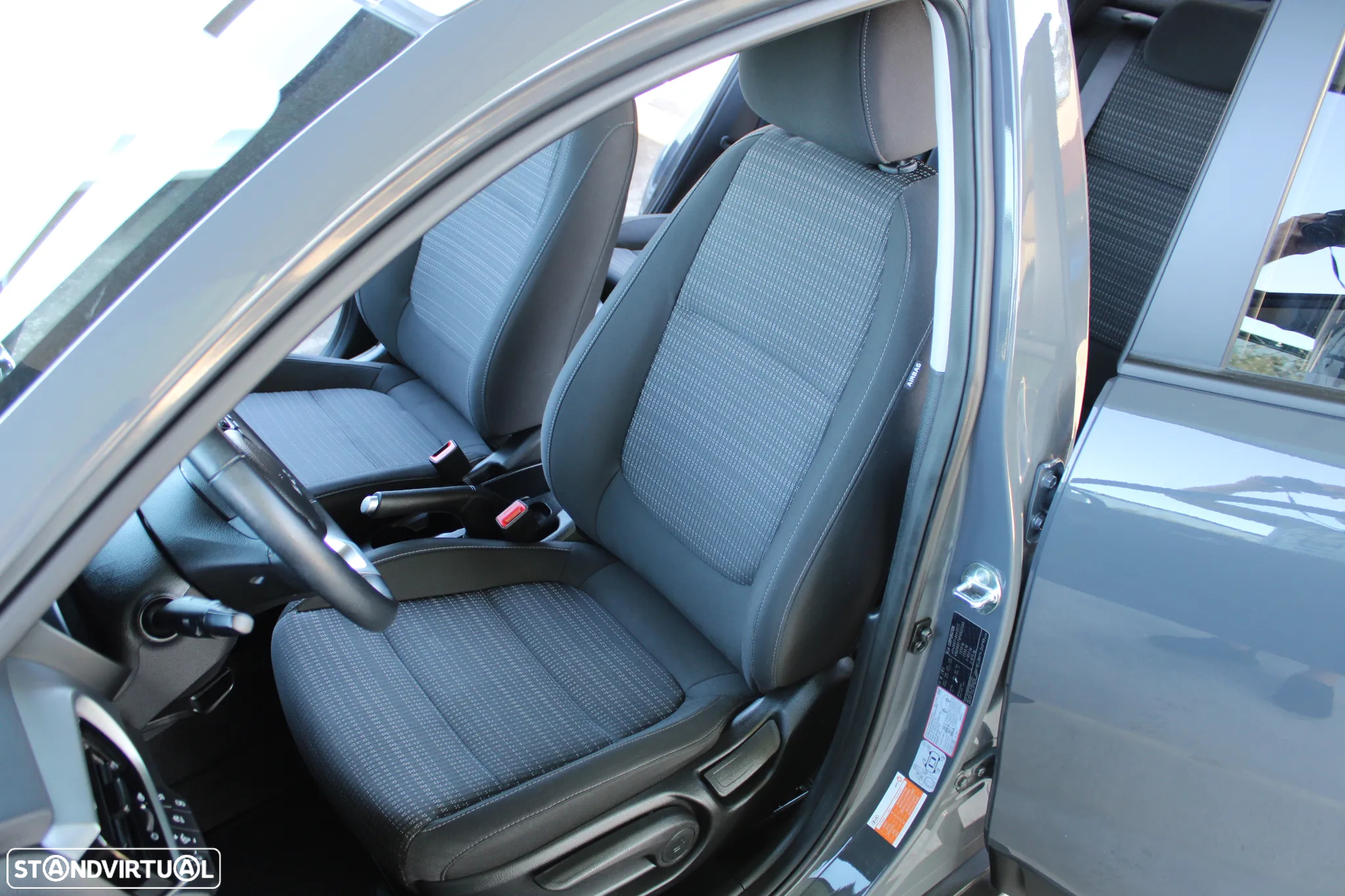 Kia Stonic 1.0 T-GDI Drive - 34