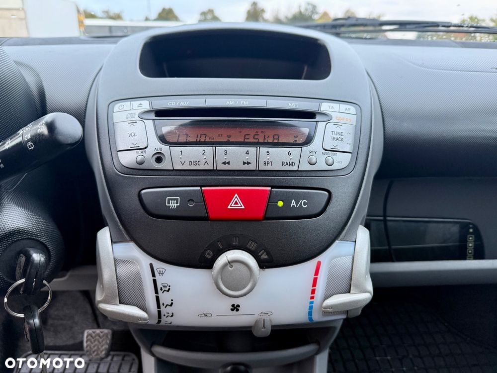 Citroën C1 1.0 Sensodrive Exclusive - 21