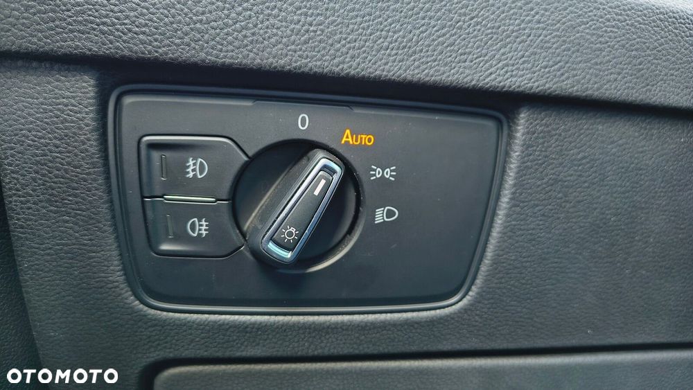 Volkswagen Passat Alltrack - 36