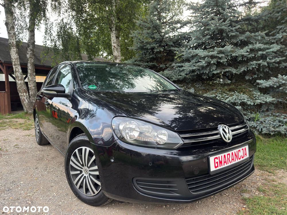 Volkswagen Golf - 1