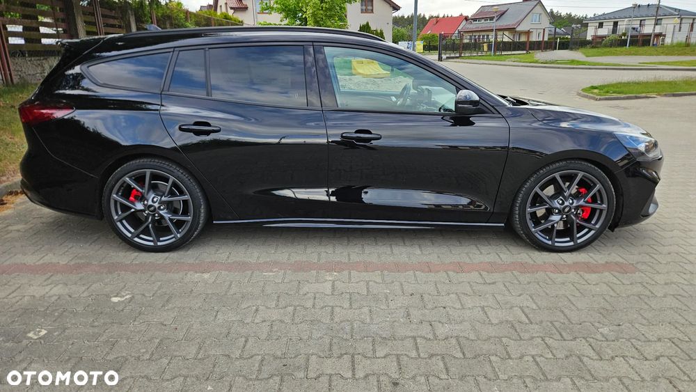 Ford Focus 2.0 EcoBlue ST - 4