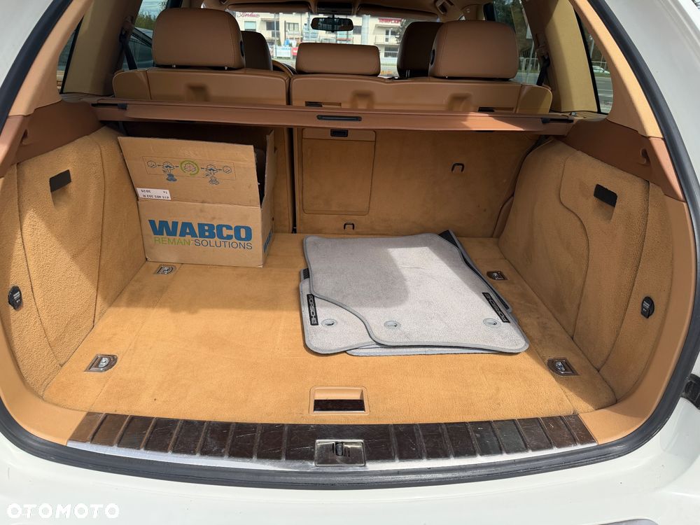Porsche Cayenne Tiptronic S - 21