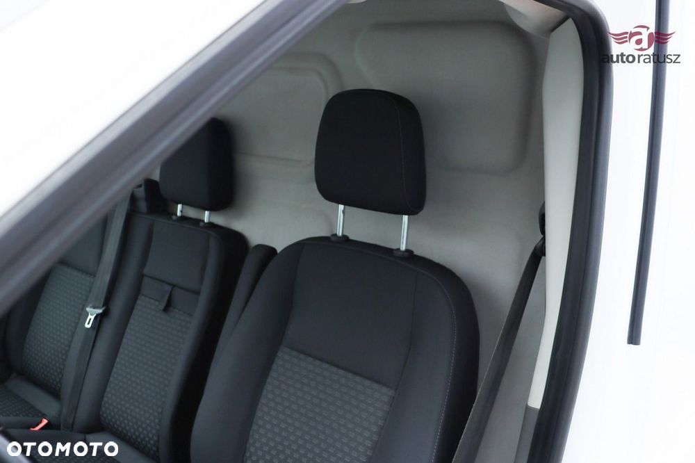 Ford Transit - 19