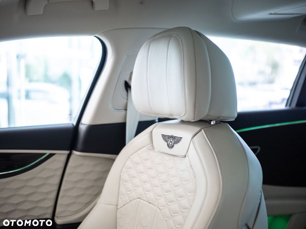 Bentley Flying Spur - 19