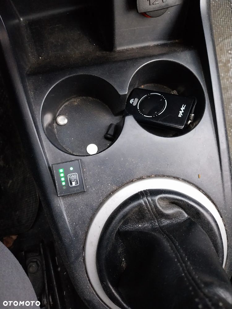 Volkswagen Fox 1.2 - 10