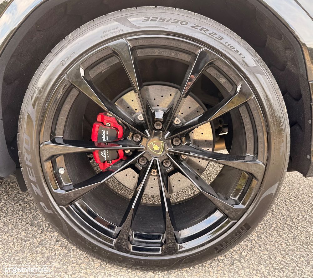 Lamborghini Urus 4.0 V8 - 8