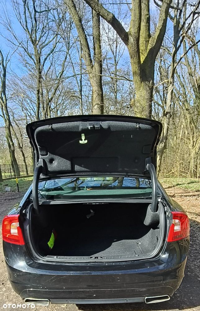 Volvo S60 T5 Geartronic RDesign - 27