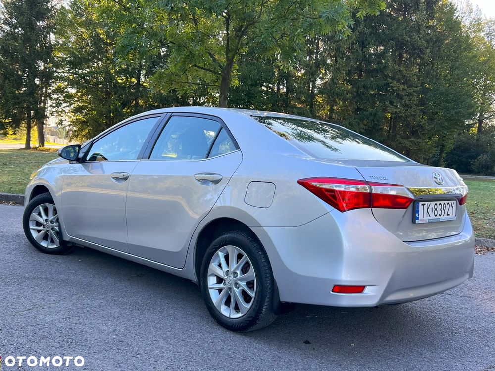 Toyota Corolla 1.6 Premium EU6 - 10