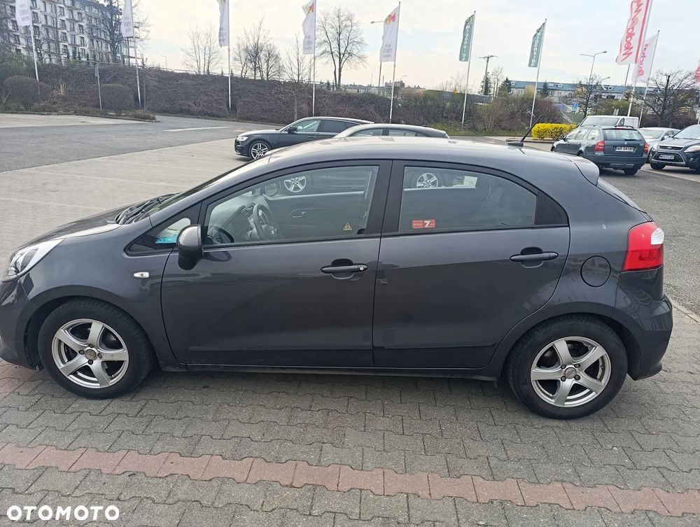 Kia Rio 1.2 Business Line - 1