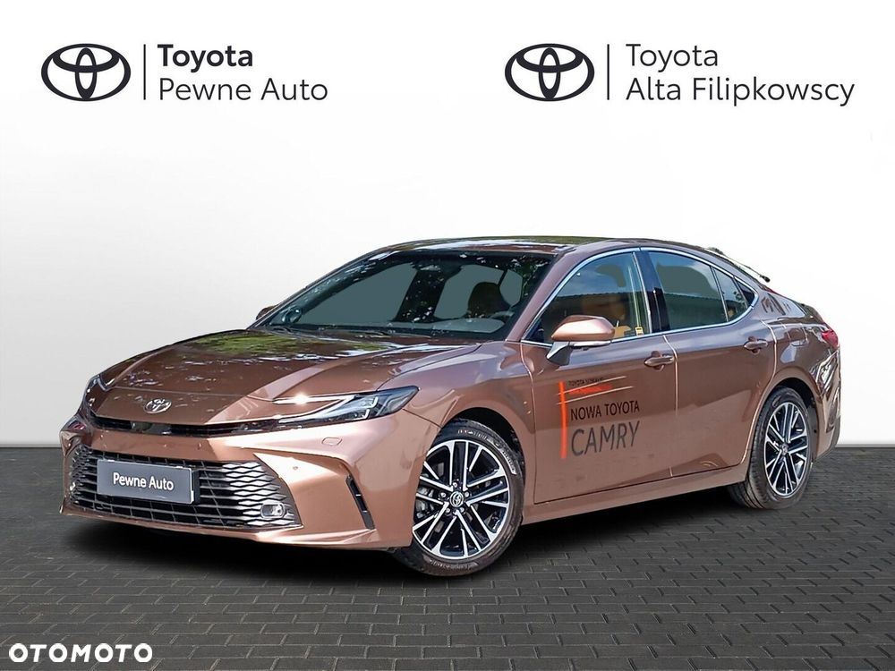 Toyota Camry - 1