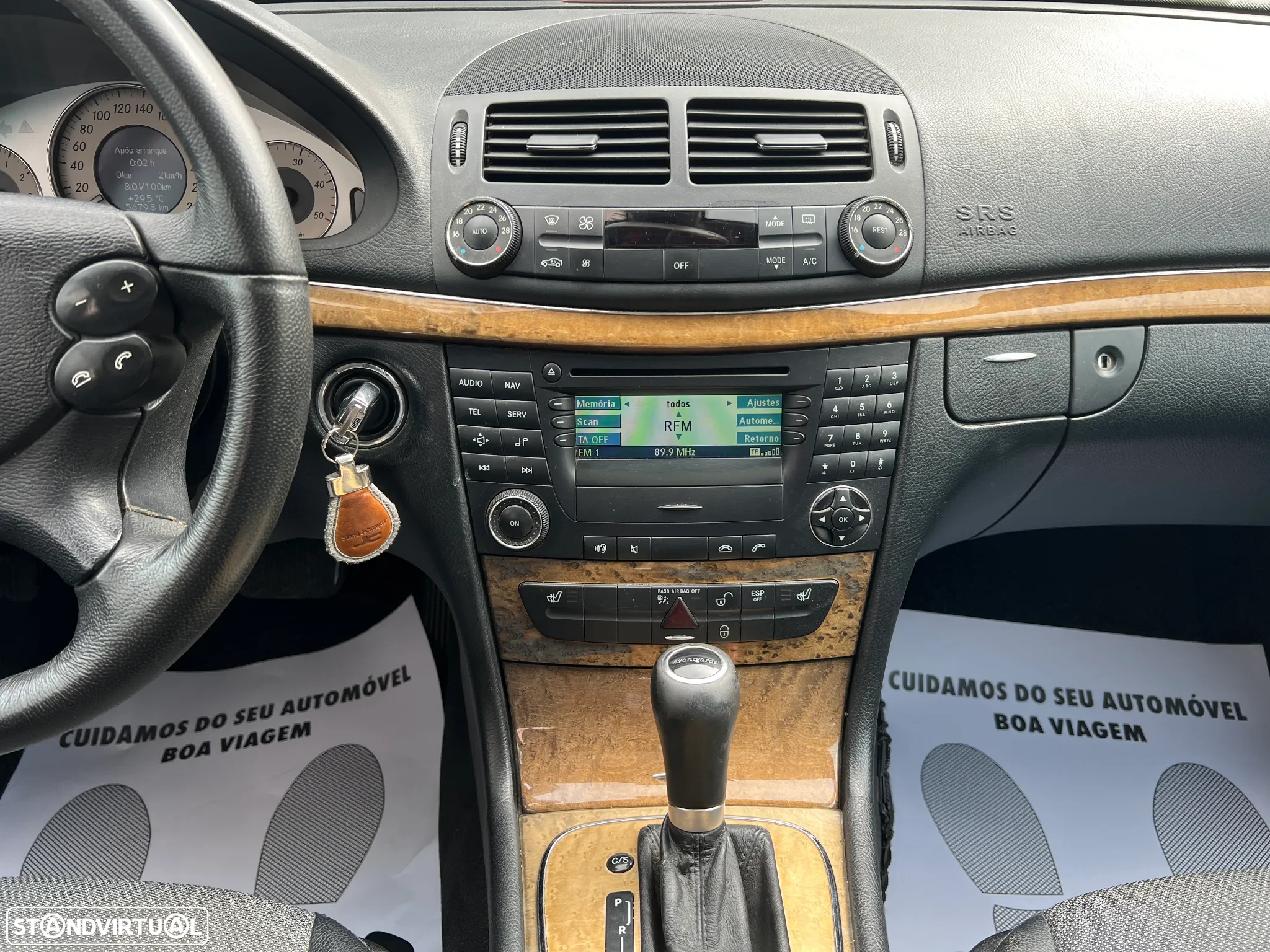 Mercedes-Benz E 220 T CDI Auto Avantgarde - 10