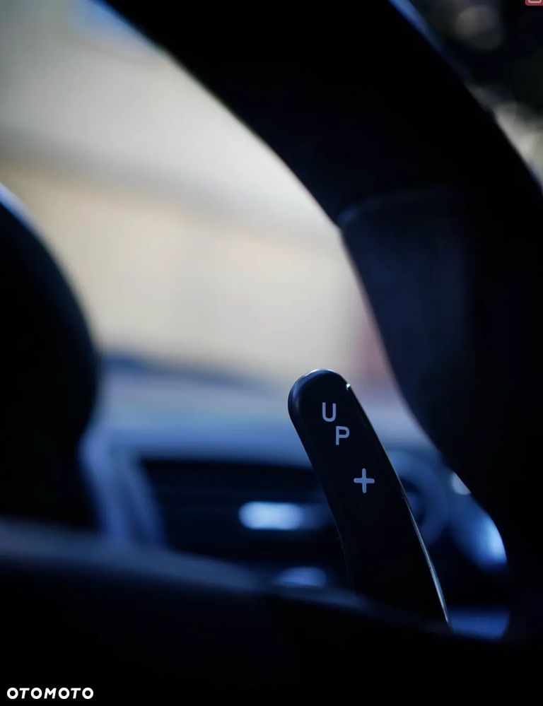 Maserati GranTurismo S Automat - 28