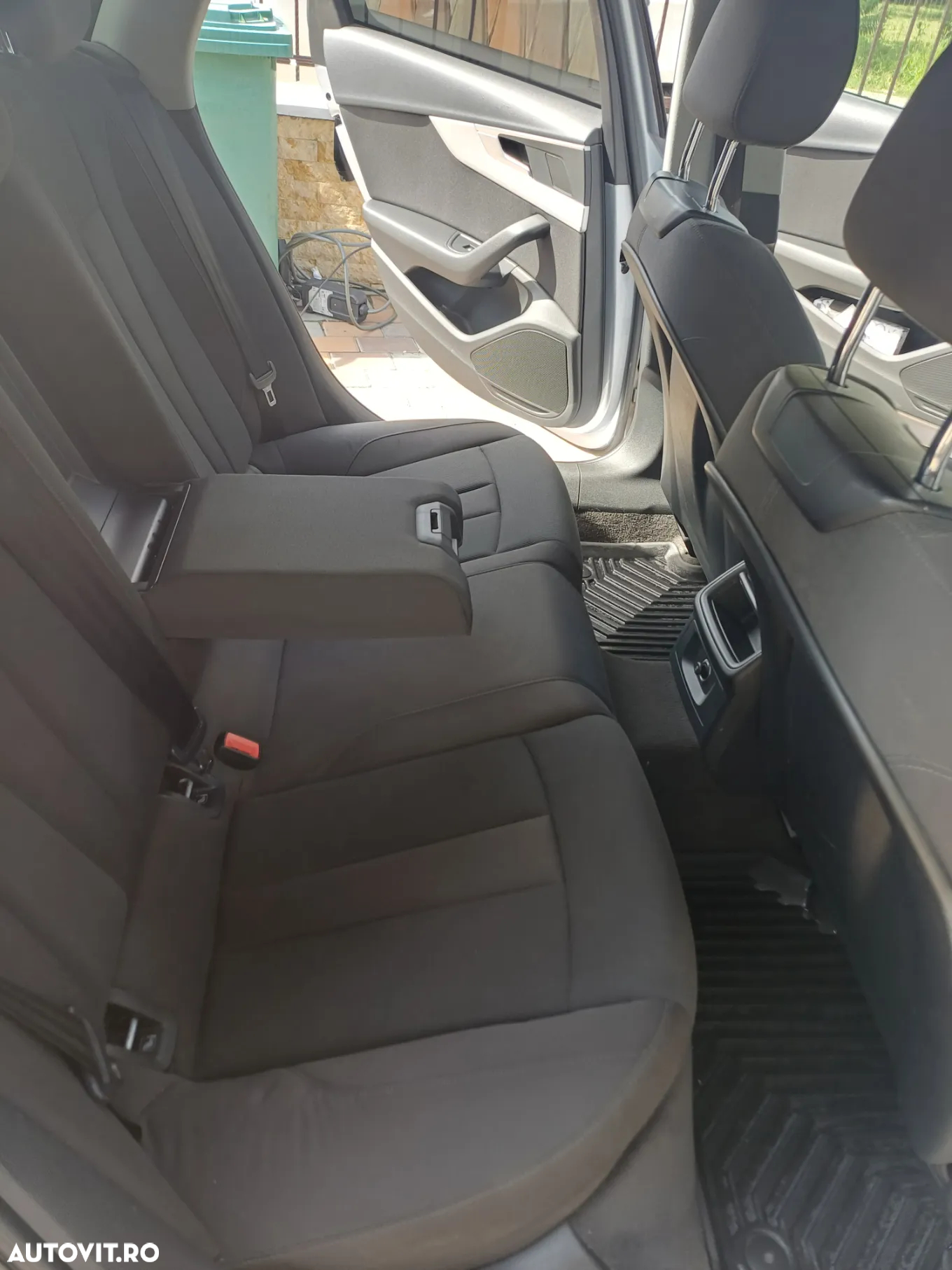 Audi A4 Avant 2.0 TDI quattro - 6