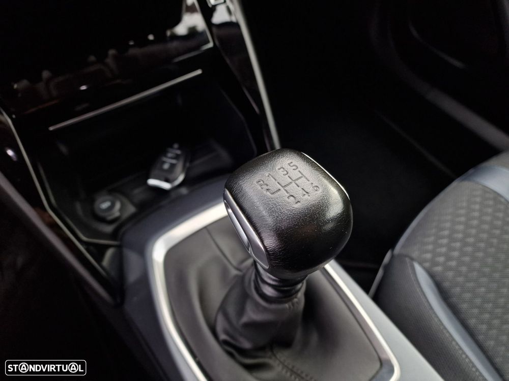 Peugeot 2008 1.5 BlueHDi Allure - 24