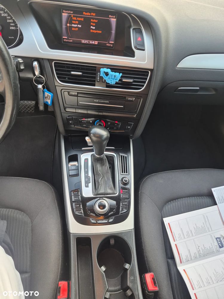 Audi A4 Avant - 14