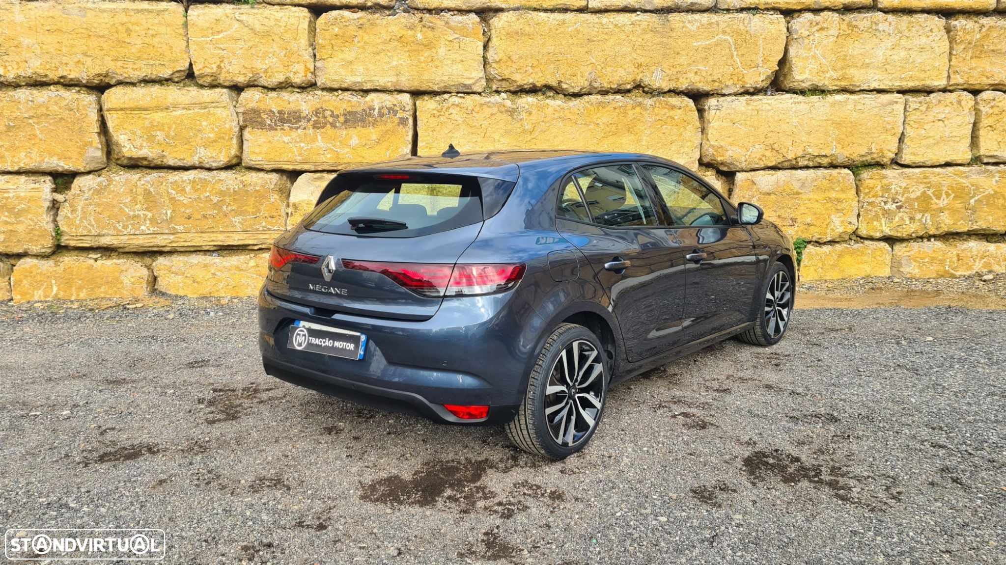 Renault Mégane 1.5 Blue dCi Intens EDC - 2