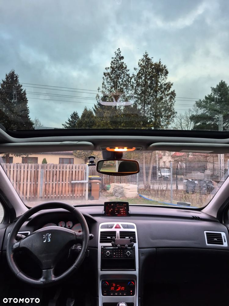 Peugeot 307 2.0 HDi Premium - 16