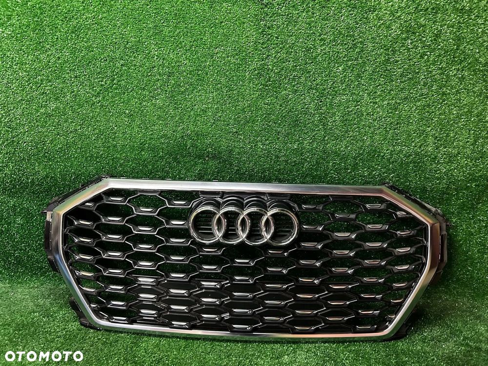 GRILL ATRAPA AUDI Q3 83F