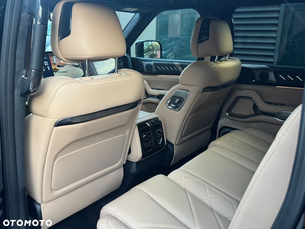 BYD Leopard 8 - 30