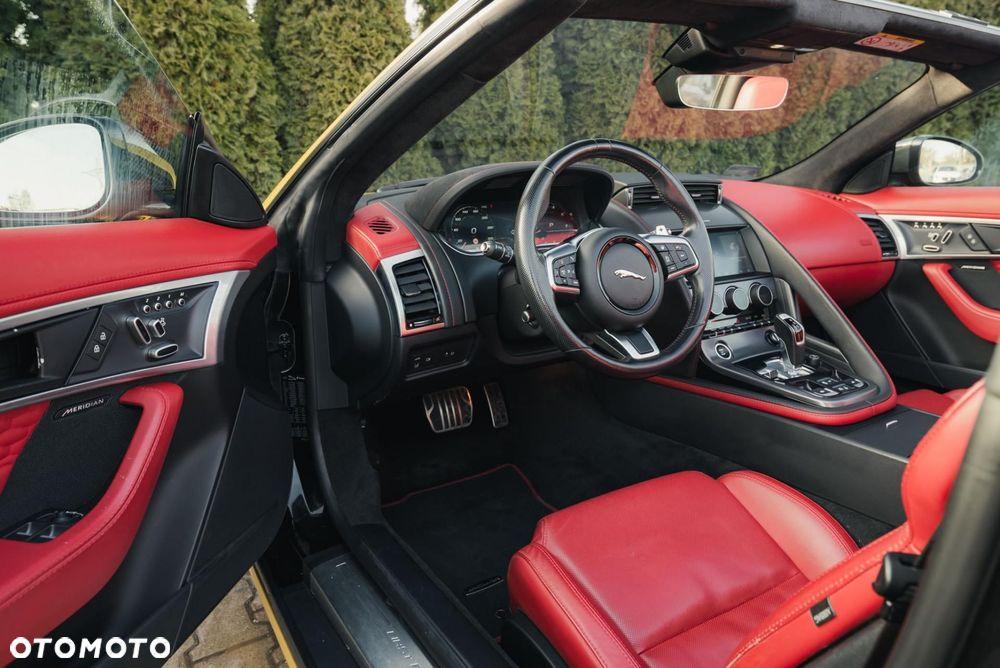 Jaguar F-Type 2.0 Turbo First Edition - 10