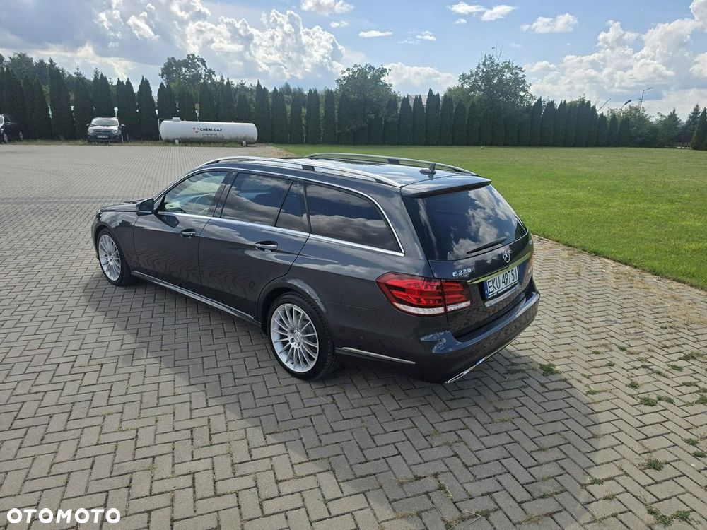 Mercedes-Benz Klasa E - 22