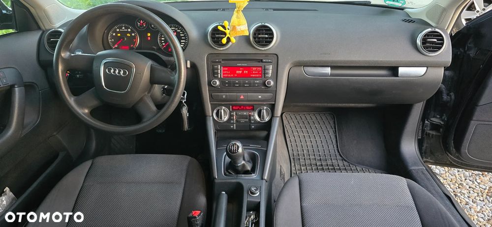 Audi A3 Sportback 1.2 TFSI Ambiente - 15