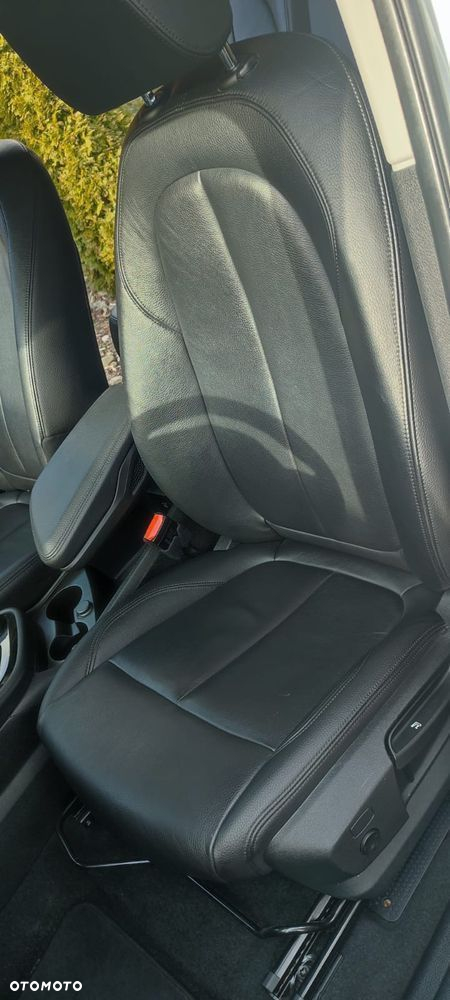 BMW Seria 2 220d Gran Tourer xDrive - 28