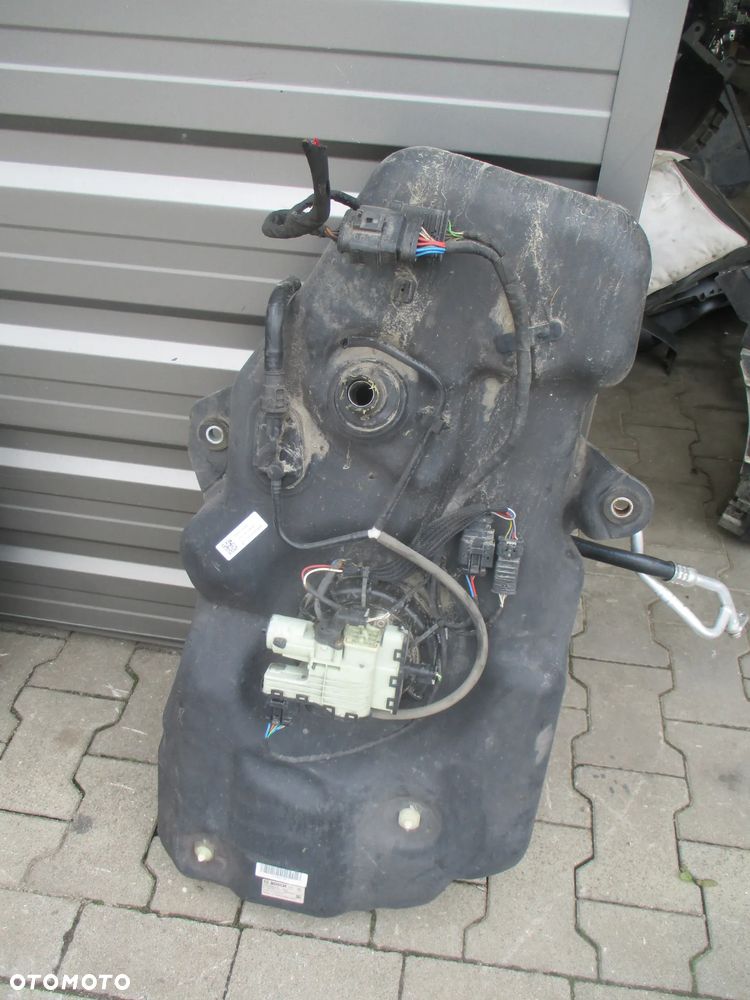 MERCEDES BENZ ML W166 2011- ZBIORNIK ADBLUE A1664703701 0928404009 - 1