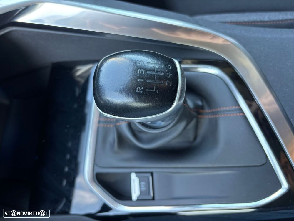 Peugeot 3008 1.5 BlueHDi Active - 38