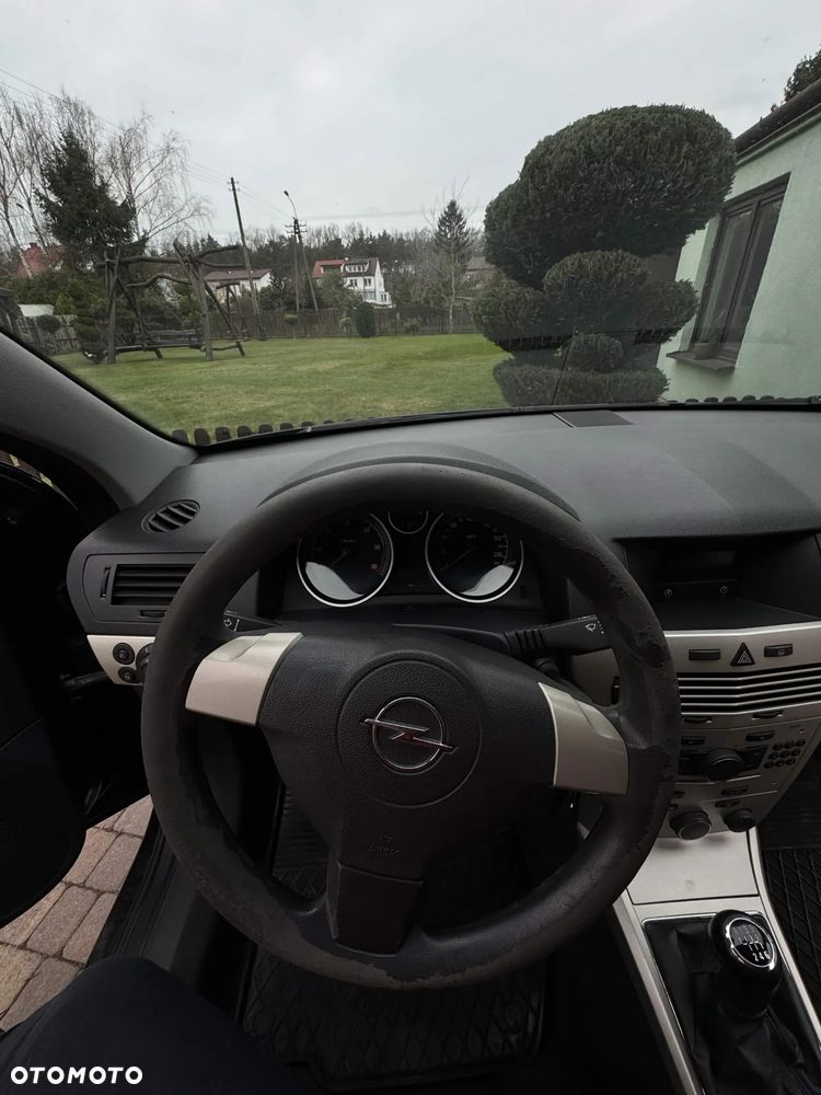 Opel Astra - 26