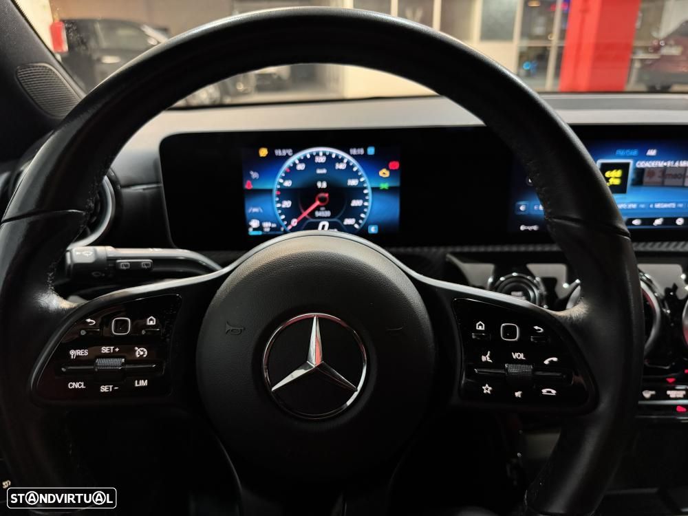 Mercedes-Benz CLA 180 d Shooting Brake Business Solutions - 30