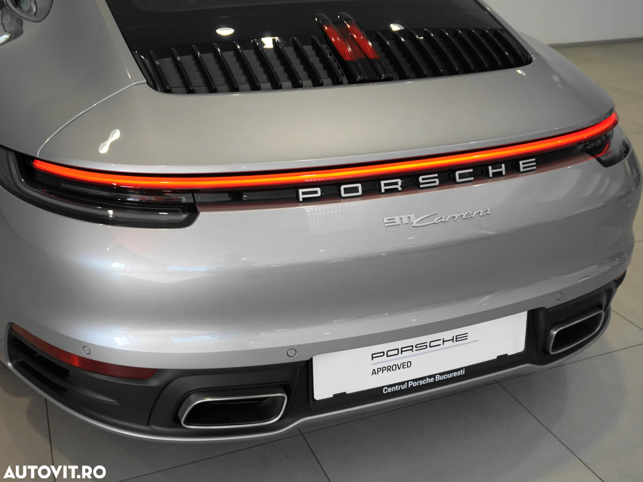 Porsche 911 - 4