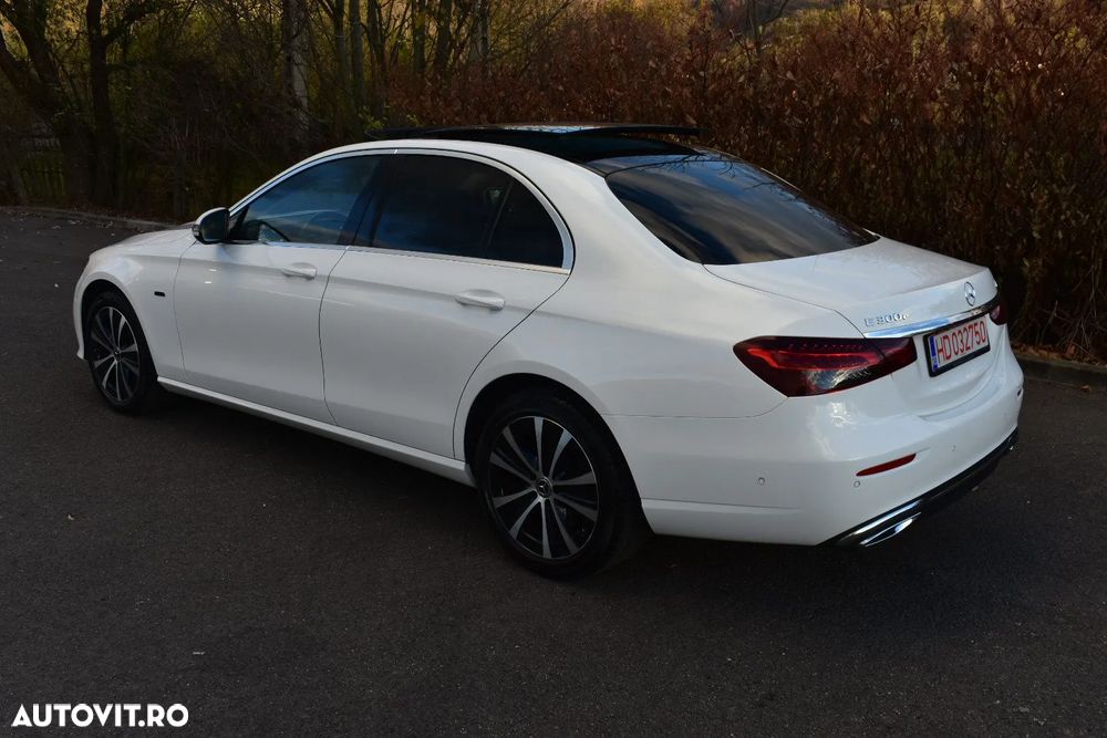 Mercedes-Benz E 300 4Matic 9G-TRONIC Avantgarde - 10