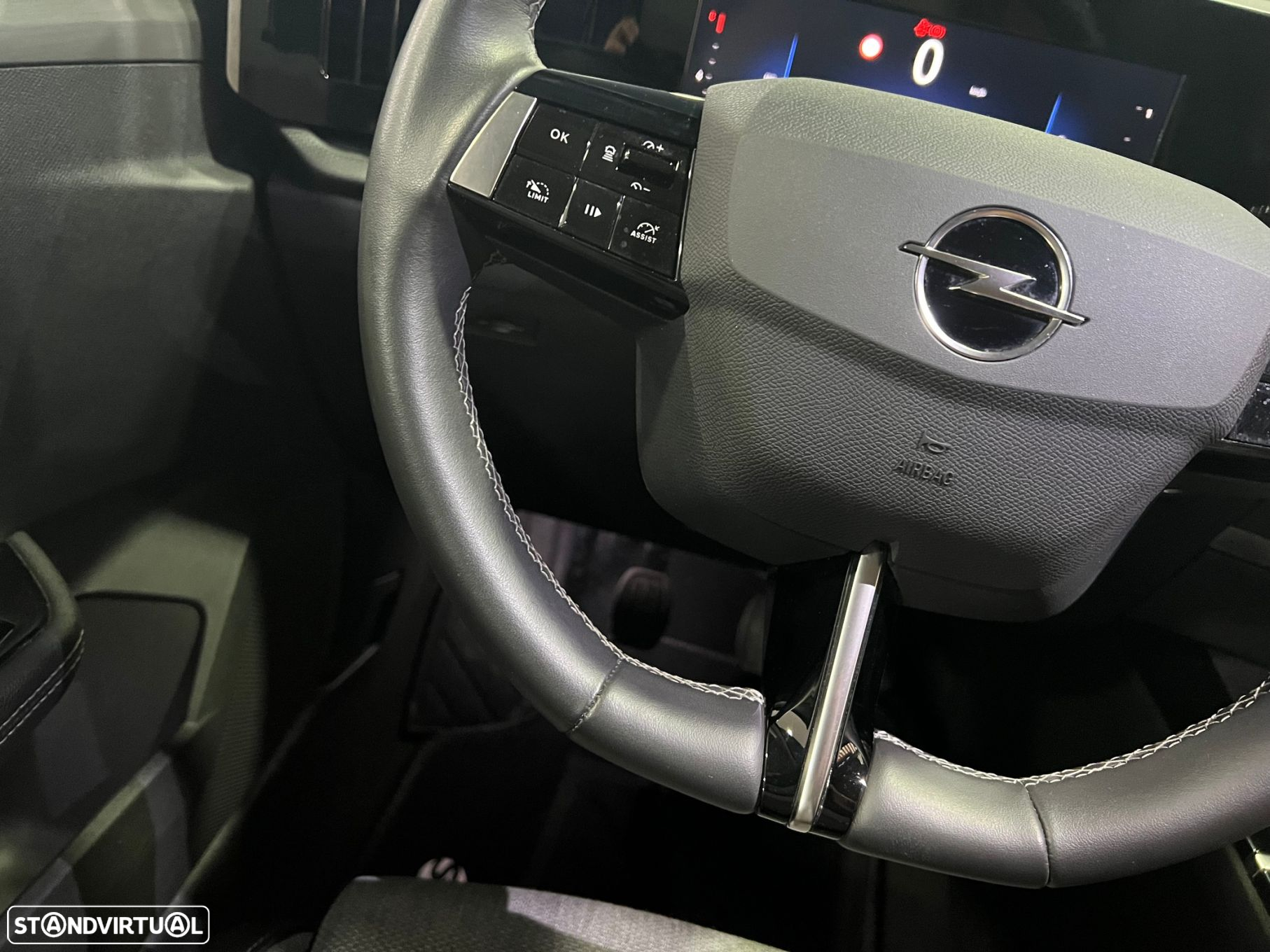 Opel Astra 1.2 T Elegance - 19