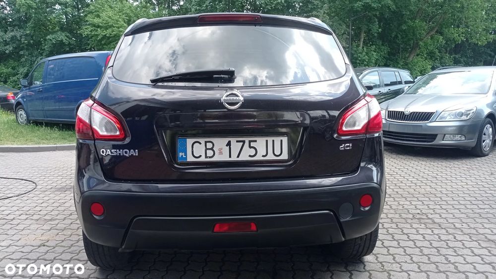 Nissan Qashqai 2.0 dCi DPF tekna - 16